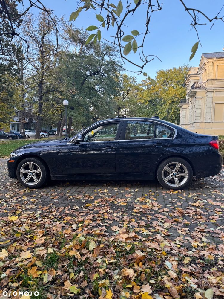 BMW Seria 3 328i xDrive - 6