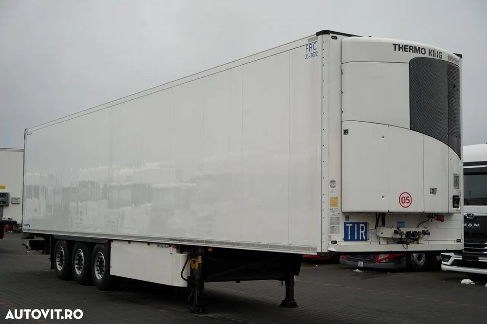 Schmitz Cargobull REFRIGERAT / THERMO KING / CU CÂRLIG / AXĂ RIDICATĂ / COȘ PENTRU PALEȚI - 8