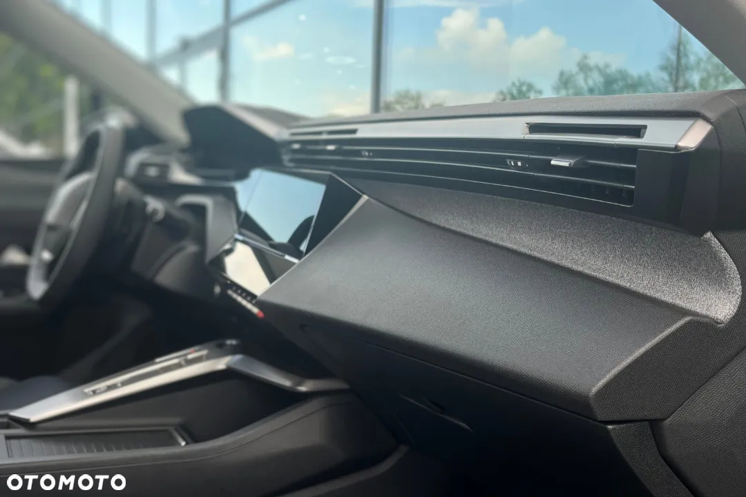 Peugeot 308 1.5 BlueHDi Allure S&S EAT8 - 19