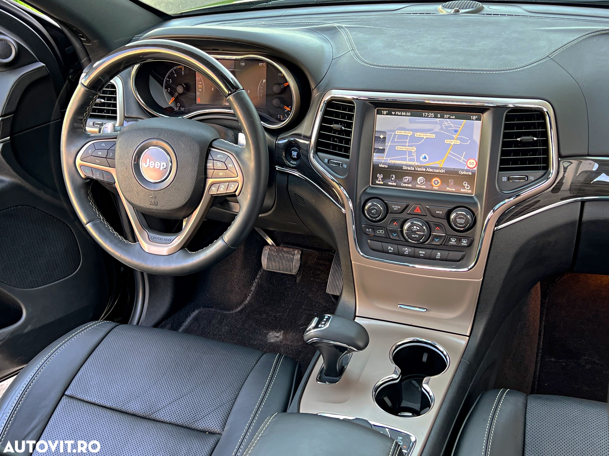 Jeep Grand Cherokee 3.0 TD AT Overland - 17