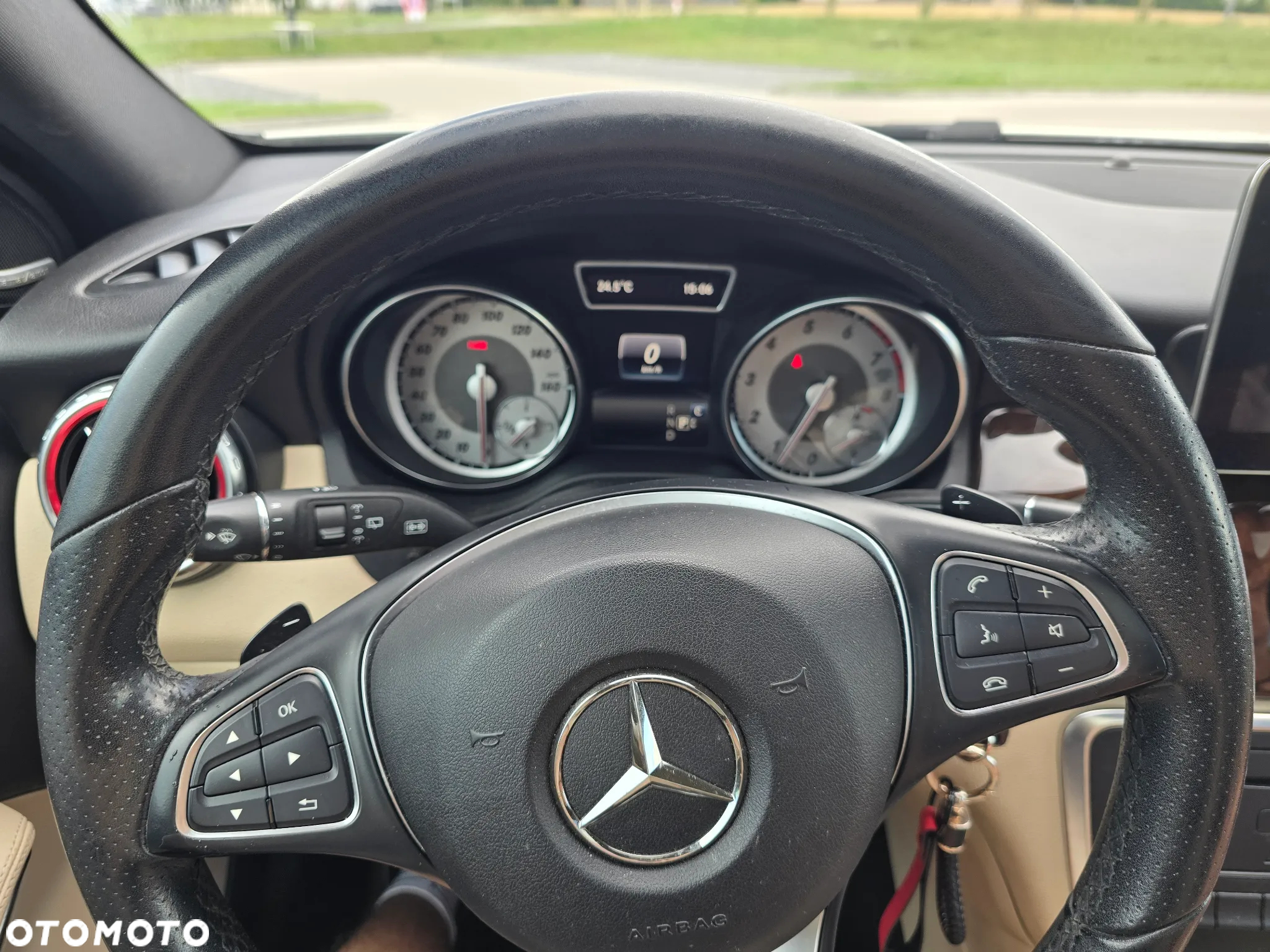 Mercedes-Benz GLA 250 4-Matic - 9