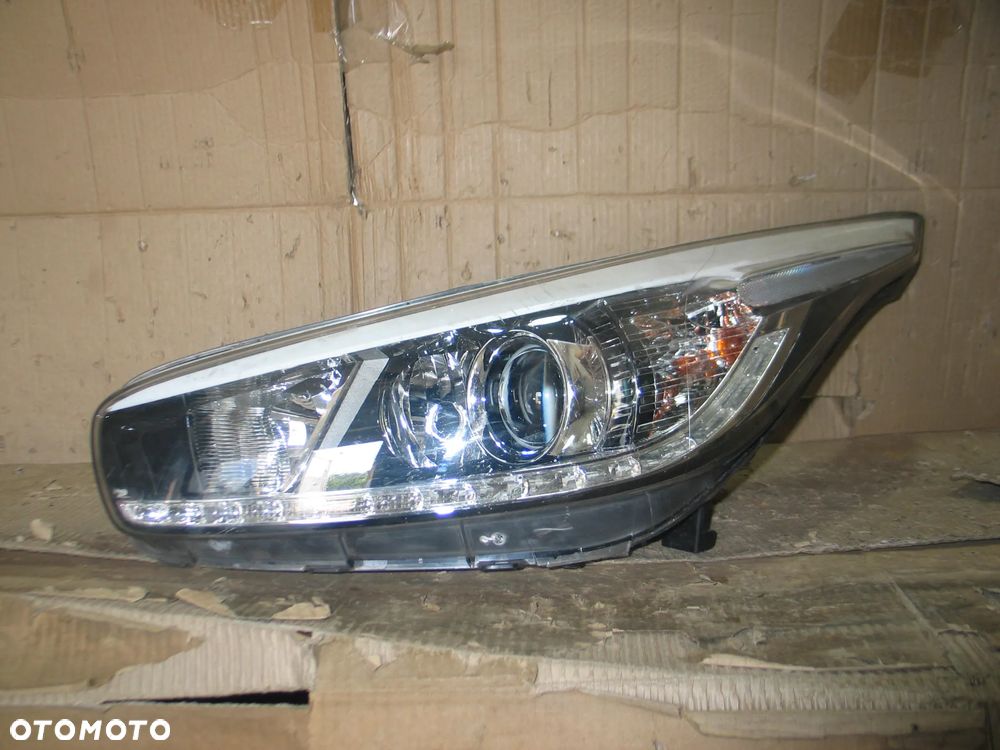 lampa lewy przod kia ceed 2 II 12-18r. 92101-A2220 europa - 2