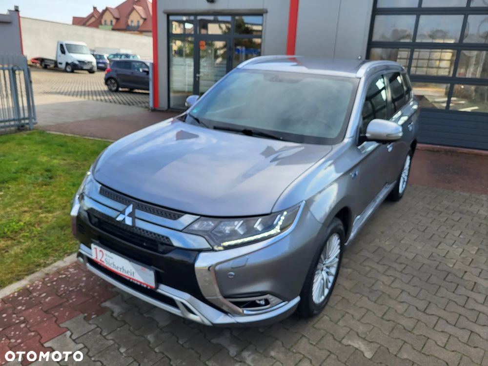 Mitsubishi Outlander 2.4 4WD Diamant+ - 8