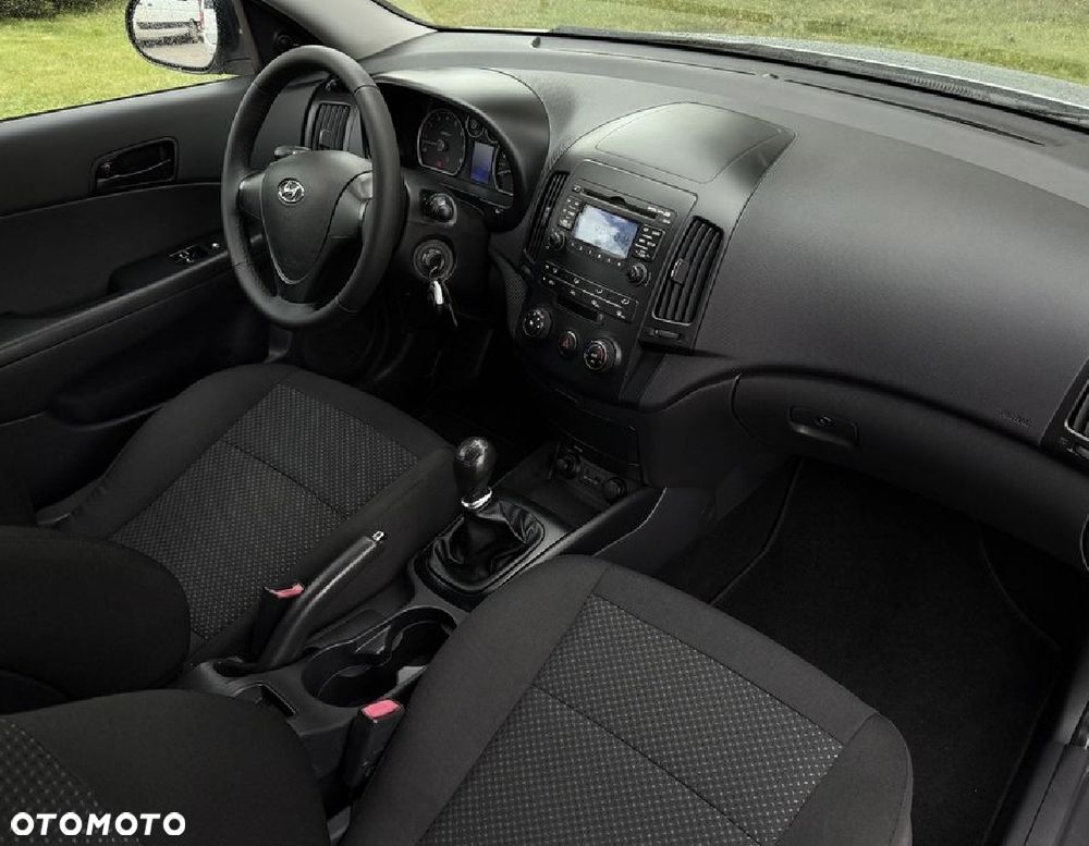 Hyundai i30 1.4 FIFA WM Edition - 7