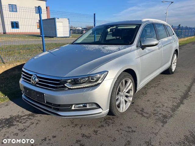 Volkswagen Passat Variant 2.0 TDI DSG (BlueMotion Technology) Highline - 1