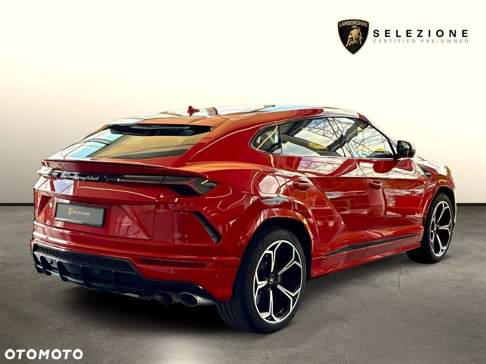 Lamborghini Urus - 4