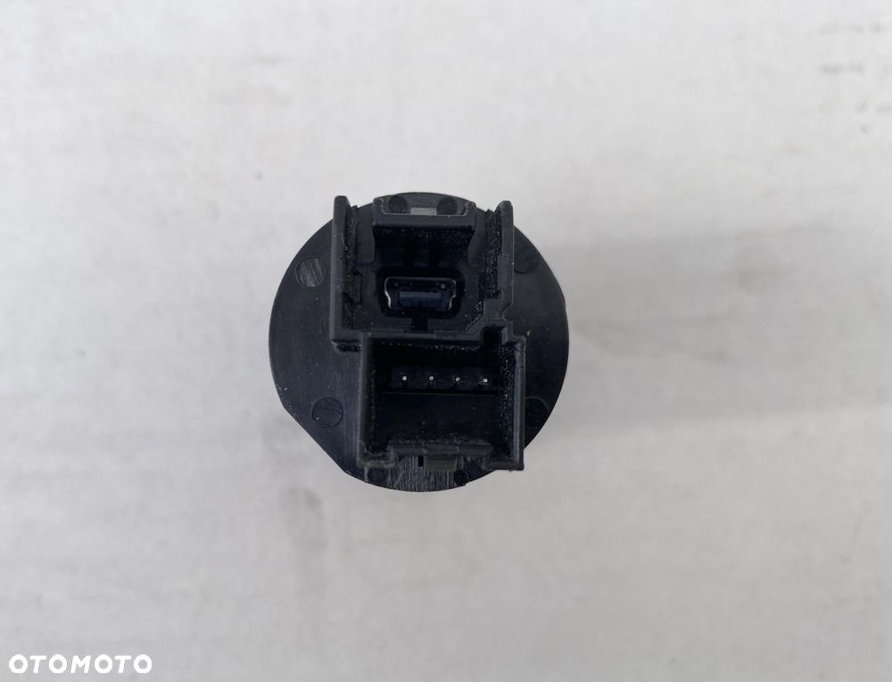 IVECO DAILY DUCATO BOXER JUMPER 14- GNIAZDO AUX USB W DESKE KONSOLE - 4