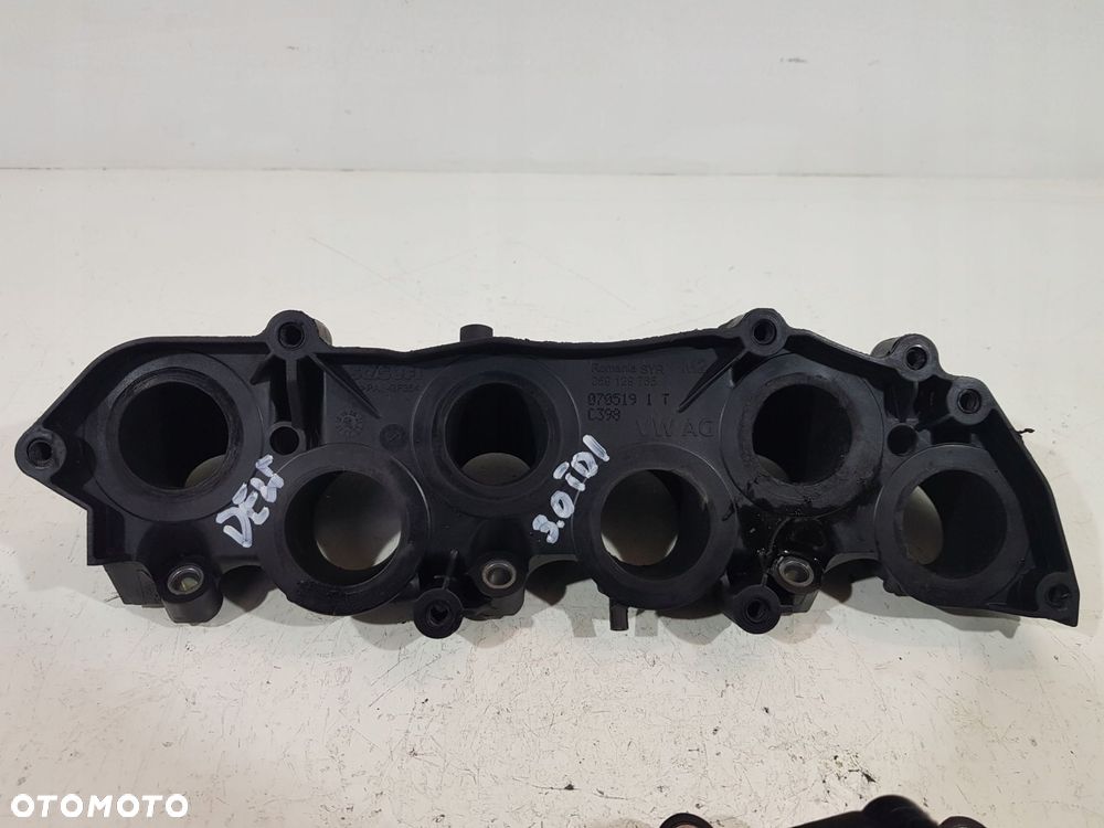 kolektor ssący lewy prawy 059129765 audi a6 c8 a7 a4 b9 q5 vw 3.0tdi - 2
