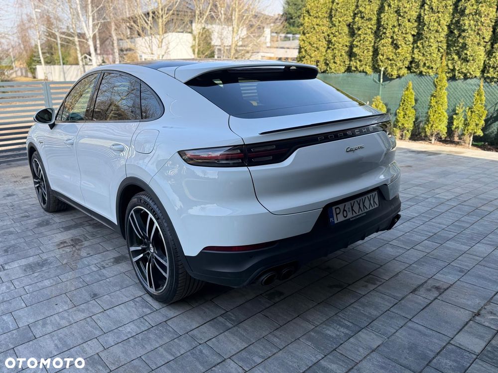 Porsche Cayenne E-Hybrid - 5