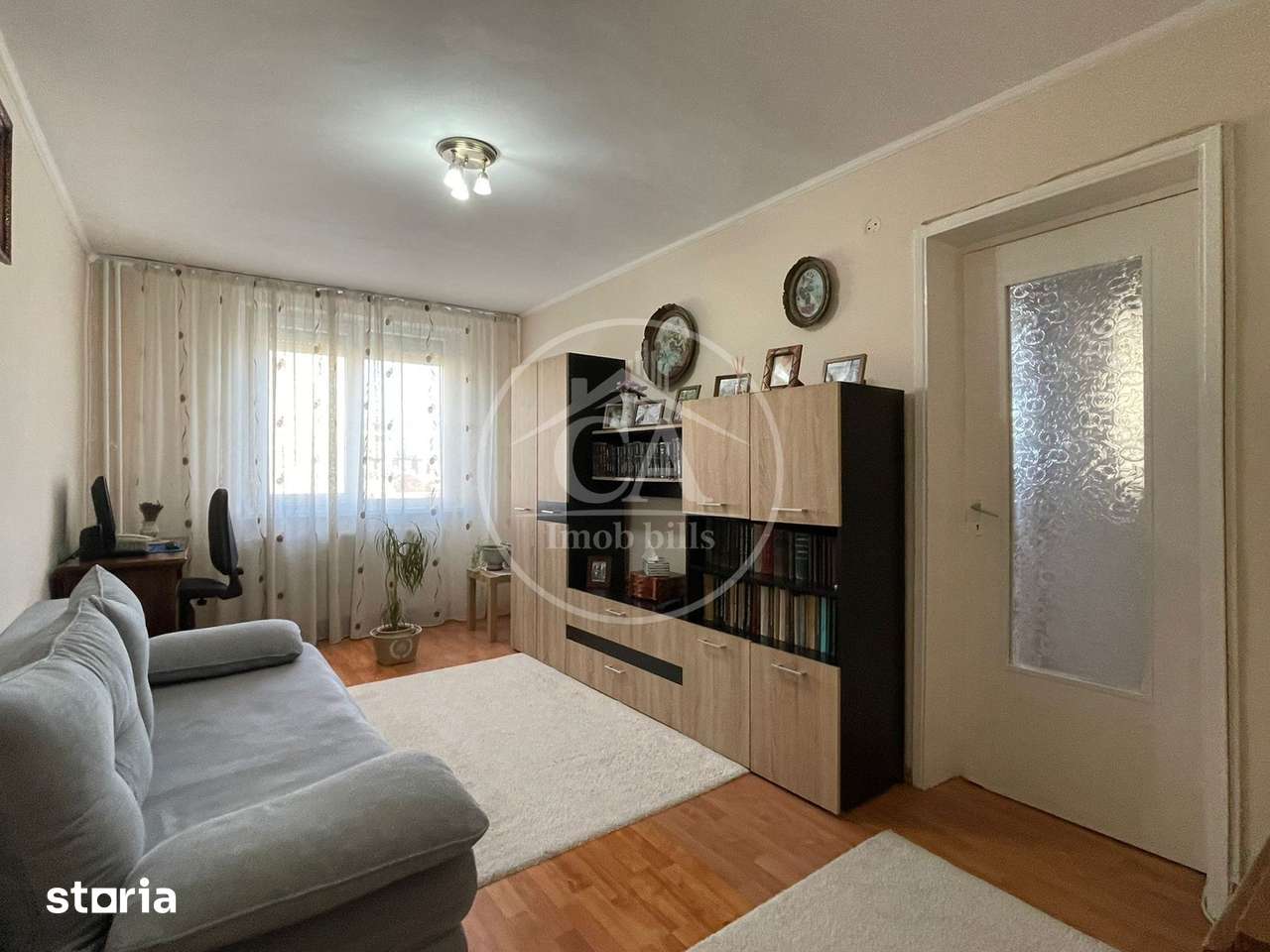 Apartament de vânzare cu 2 camere în zona Velența, Oradea — fotografia 1