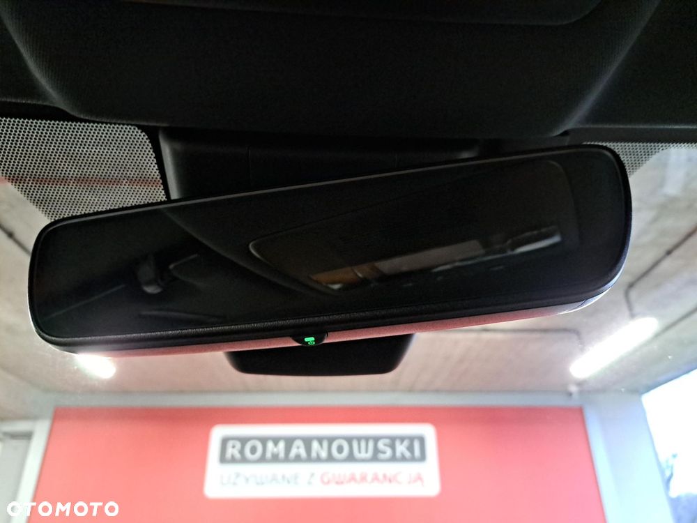 Lexus UX 250h GPF Business 2WD - 20