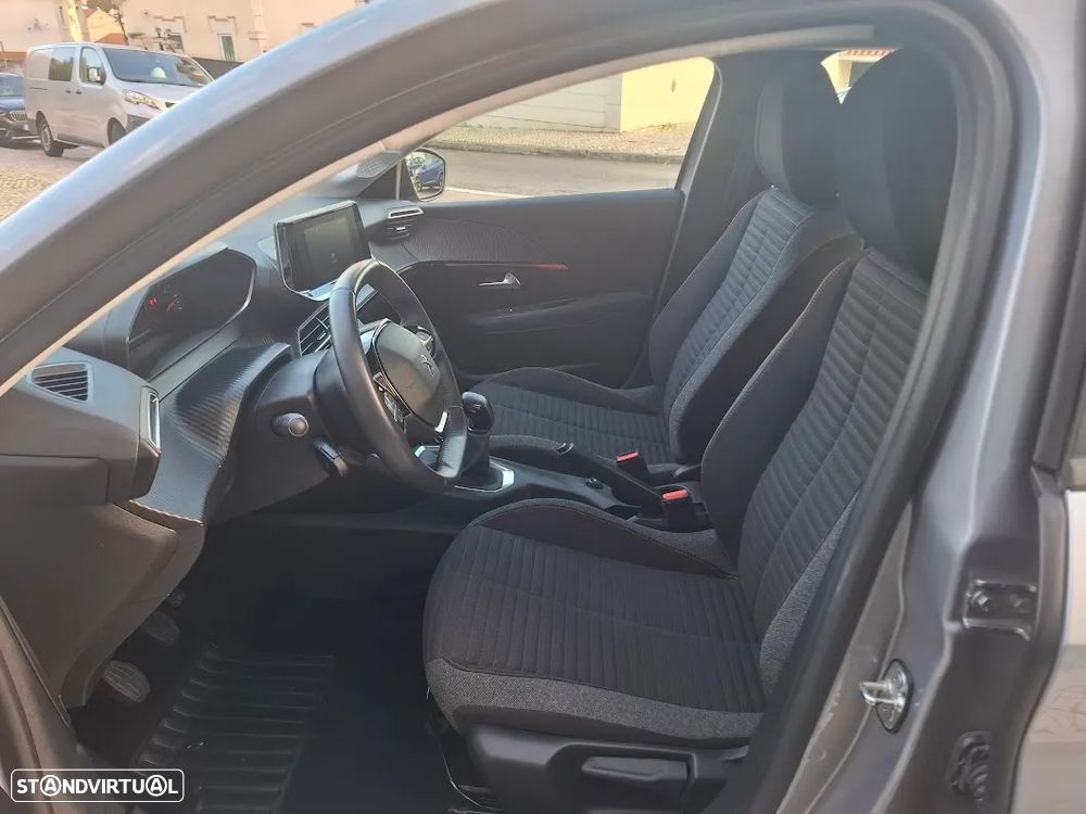 Peugeot 208 1.2 PureTech Active Pack - 27