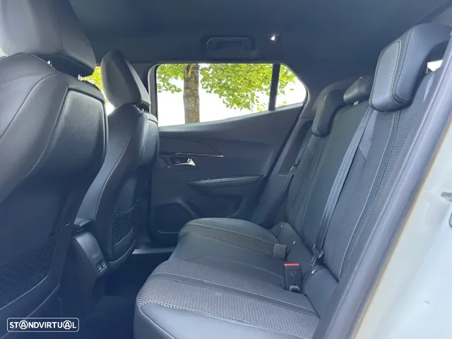 Peugeot 2008 PureTech 130 Stop&Start GT-Line Edition - 24