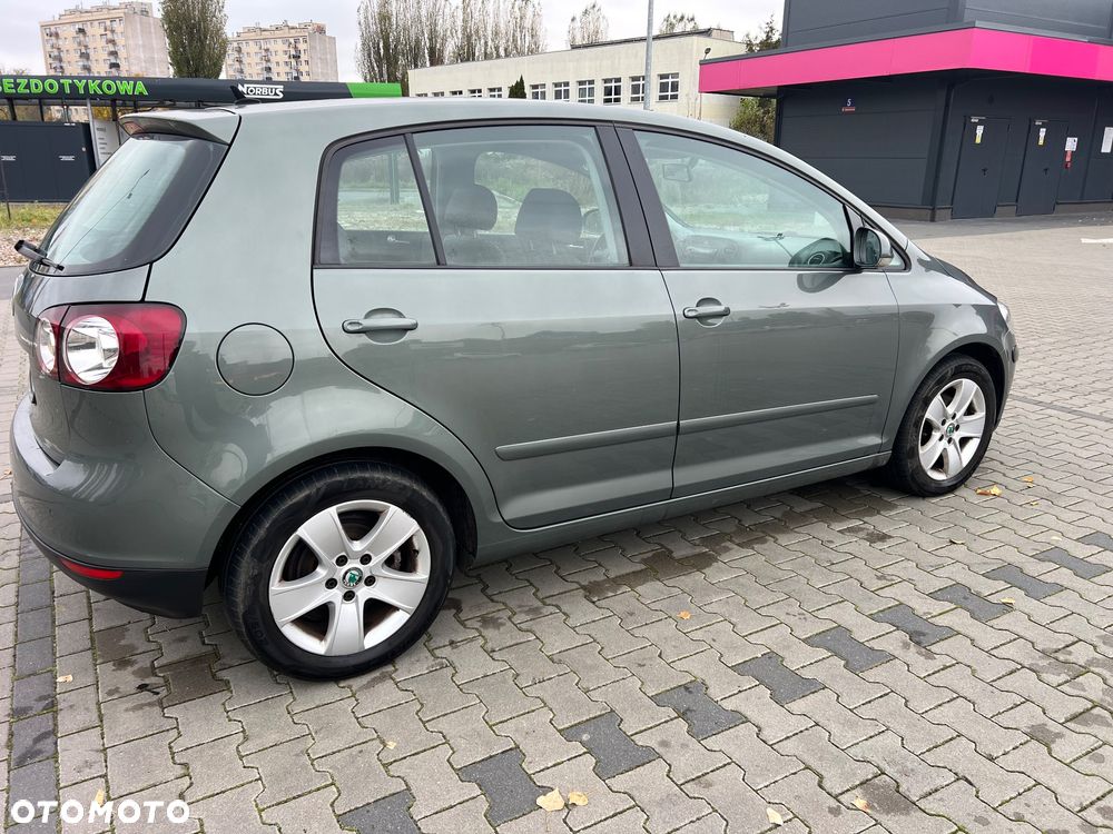 Volkswagen Golf Plus - 6
