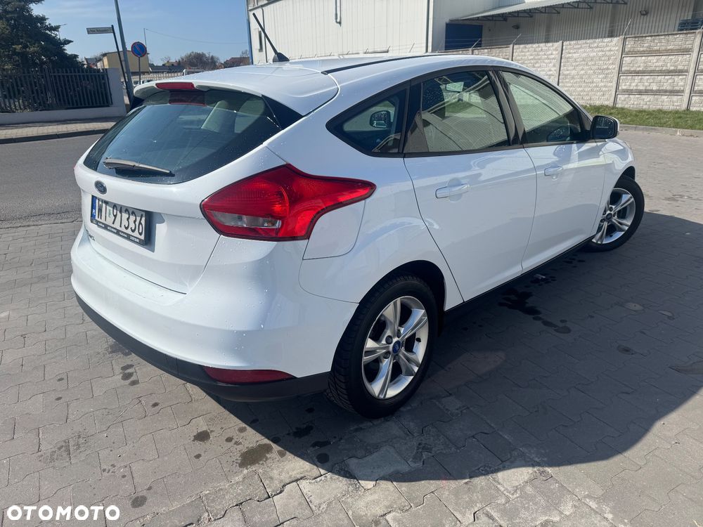 Ford Focus 1.5 TDCi Trend - 6