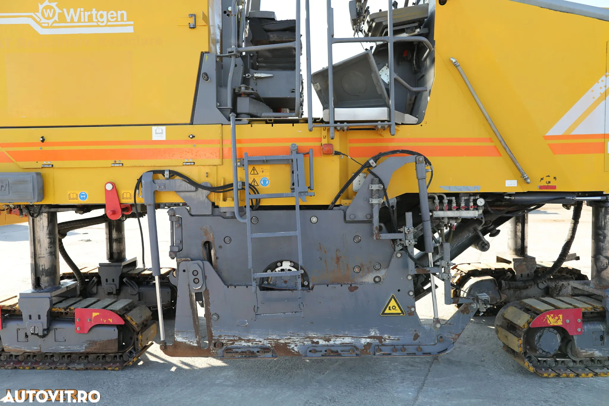 Wirtgen W210 - 10