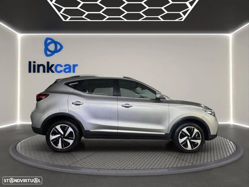 MG ZS - 9