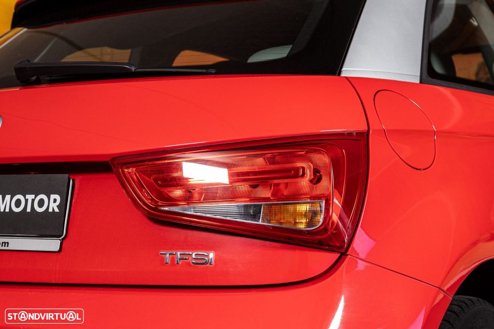 Audi A1 1.2 TFSI Attraction - 8