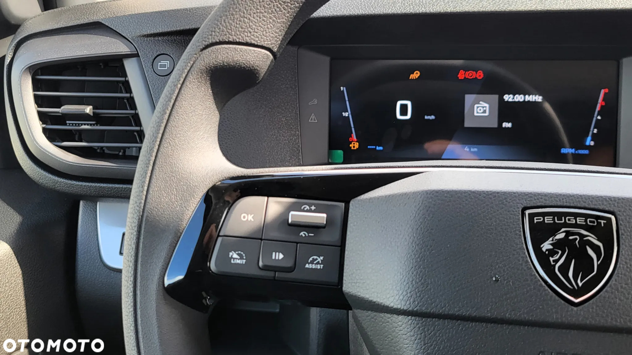 Peugeot Expert L2 - 18