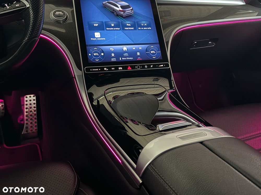 Mercedes-Benz Klasa C 300 e 9G-TRONIC Edition AMG Line - 29