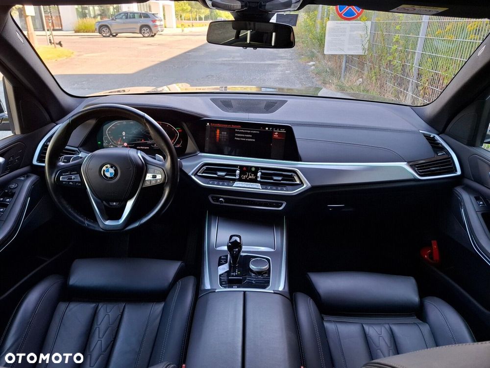 BMW X5 xDrive40d mHEV sport - 24