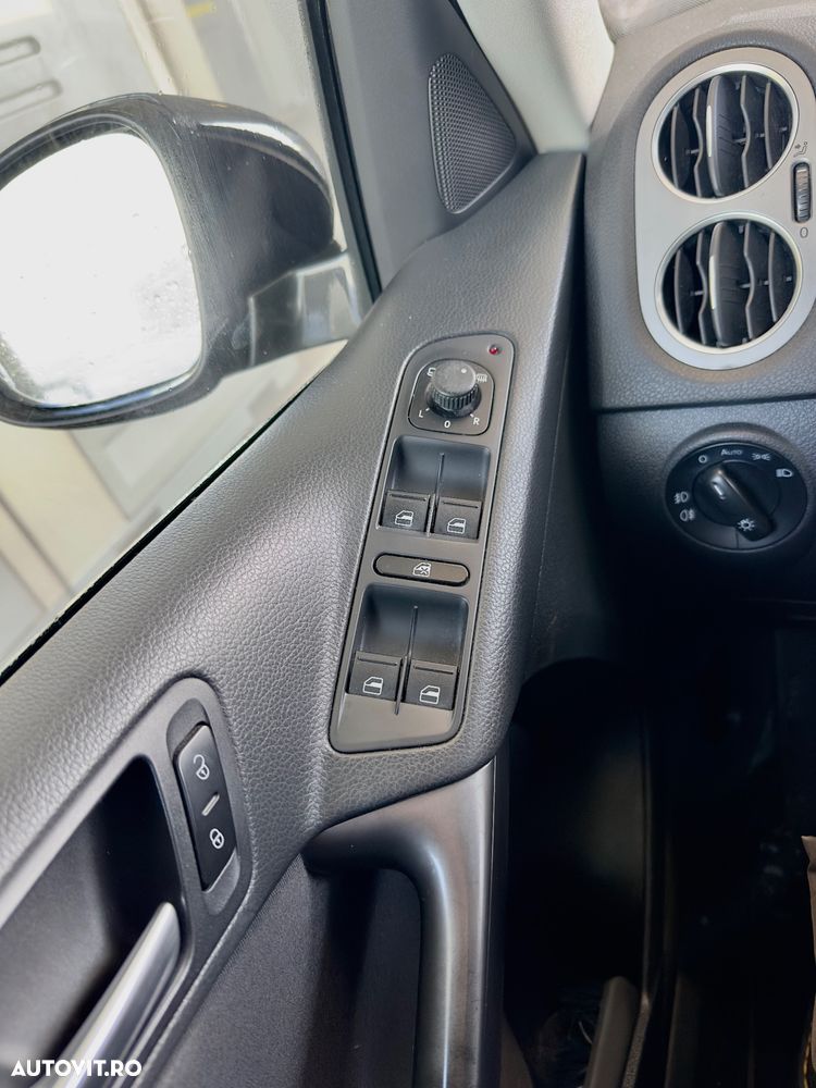 Volkswagen Tiguan - 14