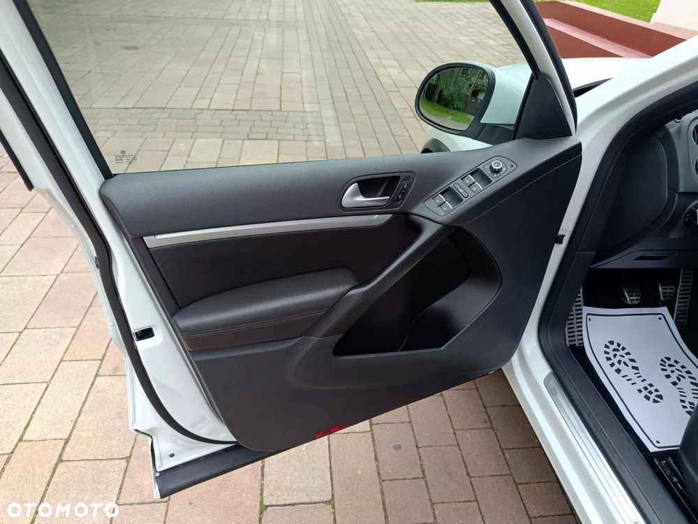 Volkswagen Tiguan 2.0 TDI 4Mot R-Style - 20