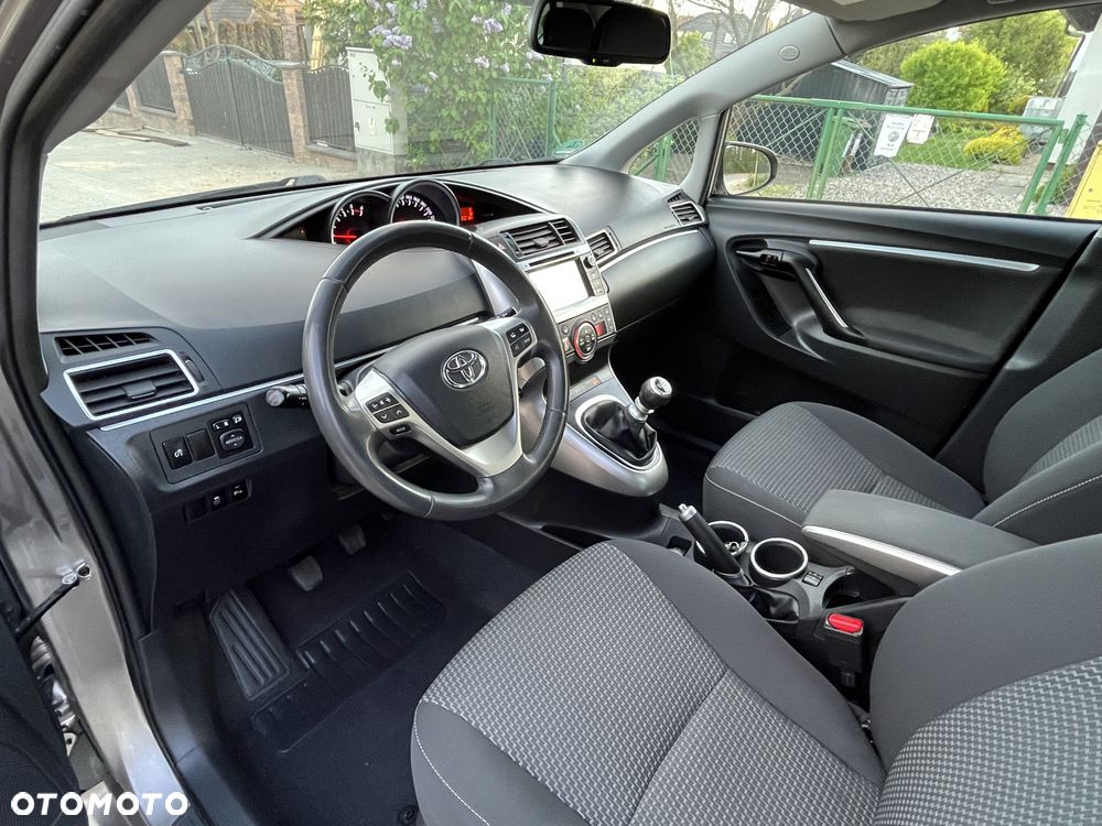Toyota Verso 1.6 D-4D 5-Sitzer Start/Stop Comfort - 16