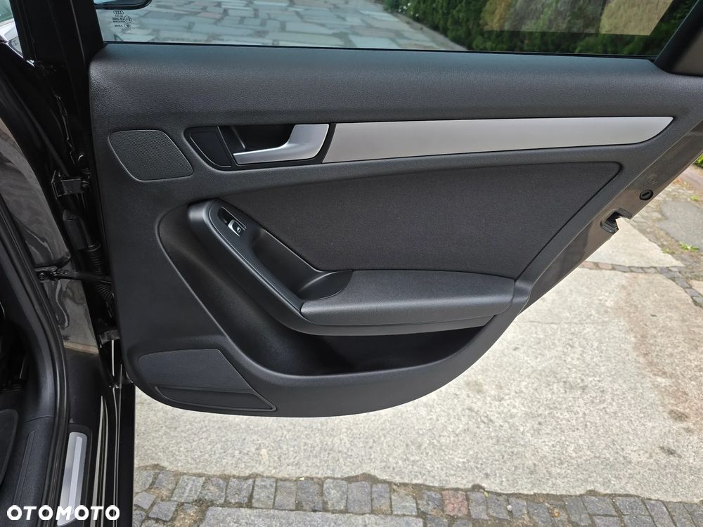 Audi A4 Avant 1.8 TFSI Attraction - 21