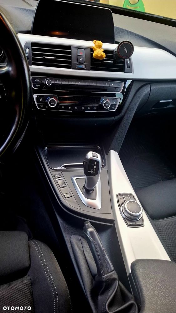 BMW 3GT 318d Advantage - 14