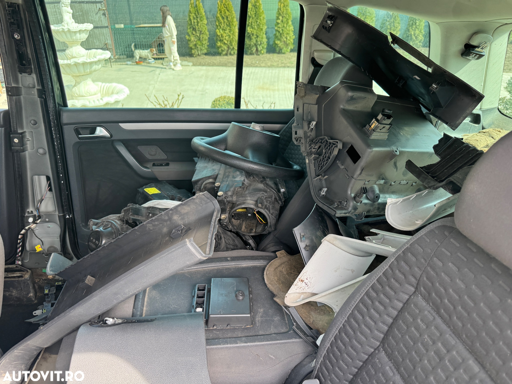 Volkswagen Touran 1.9 TDI - 9