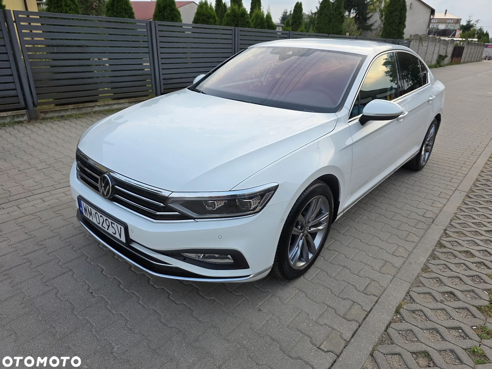 Volkswagen Passat 2.0 TDI Elegance DSG - 15