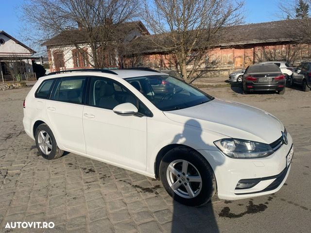 Volkswagen Golf 1.6 TDI SCR Comfortline - 3