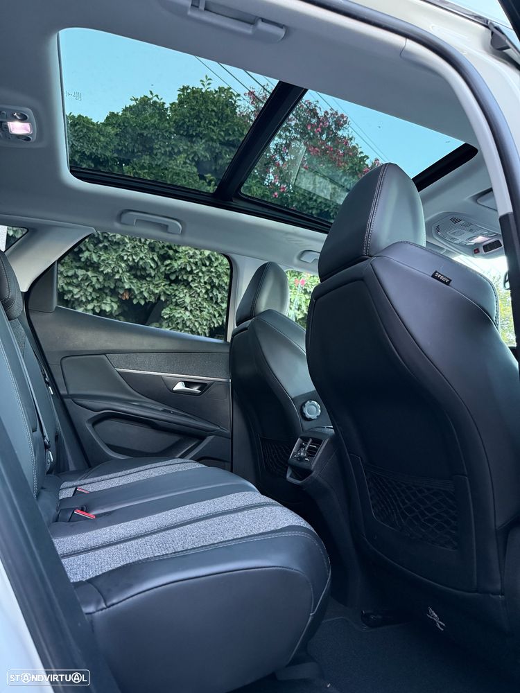 Peugeot 3008 PureTech 130 Stop & Start EAT6 Allure - 20