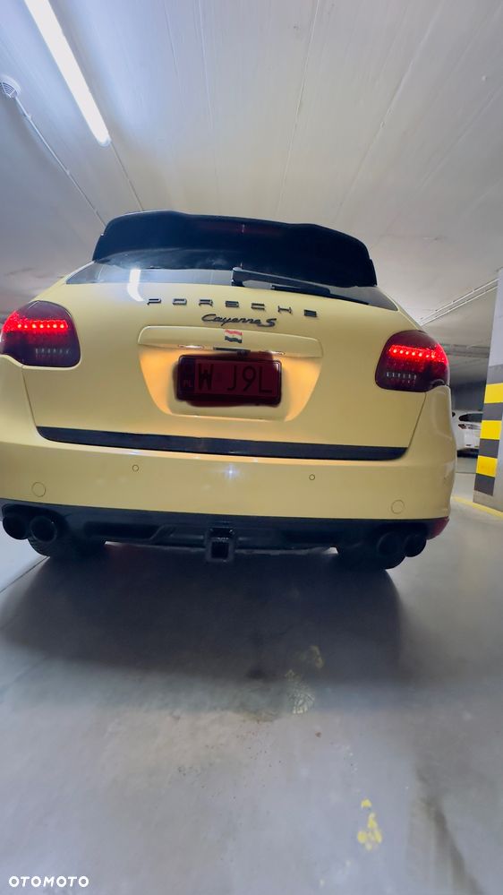 Porsche Cayenne - 9