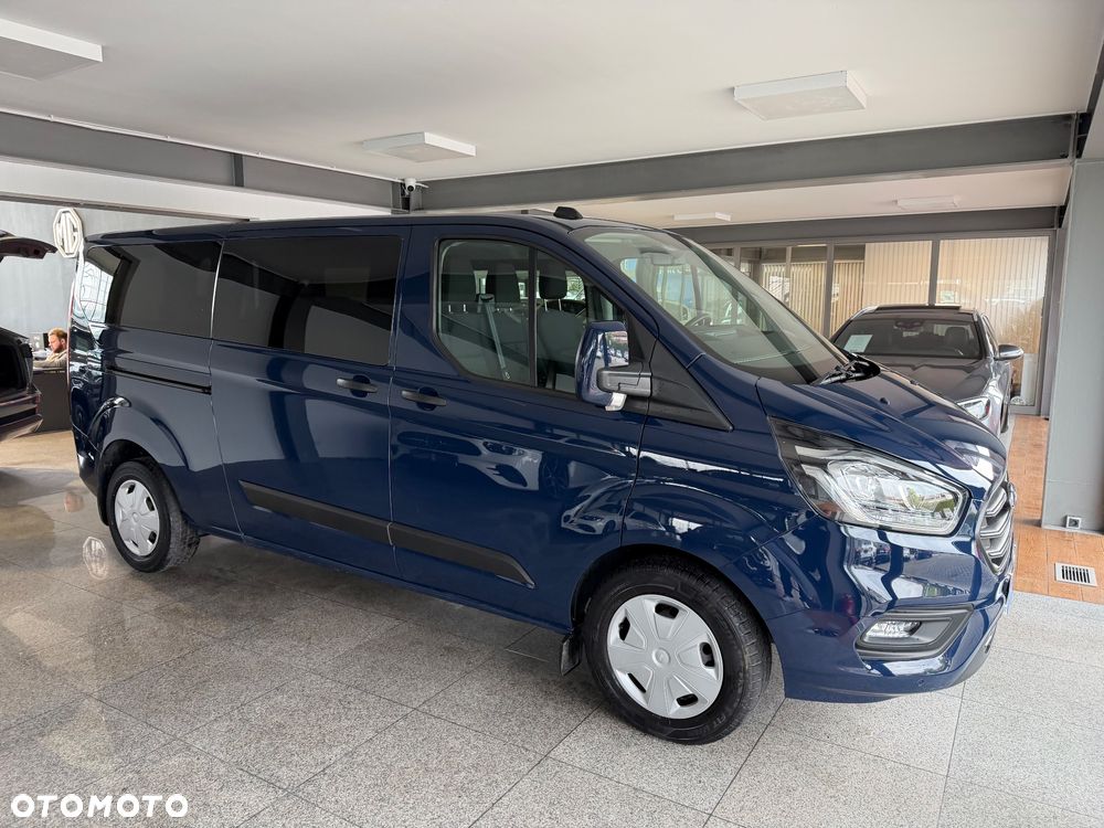 Ford Transit Custom 2023 photo 2