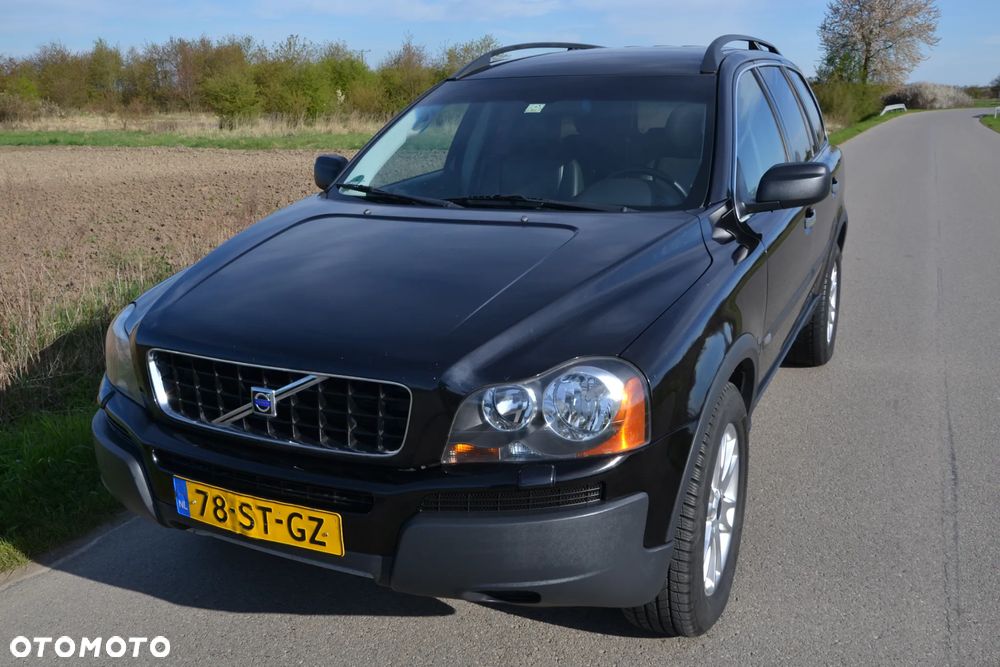 Volvo XC 90 2.5T Momentum - 32