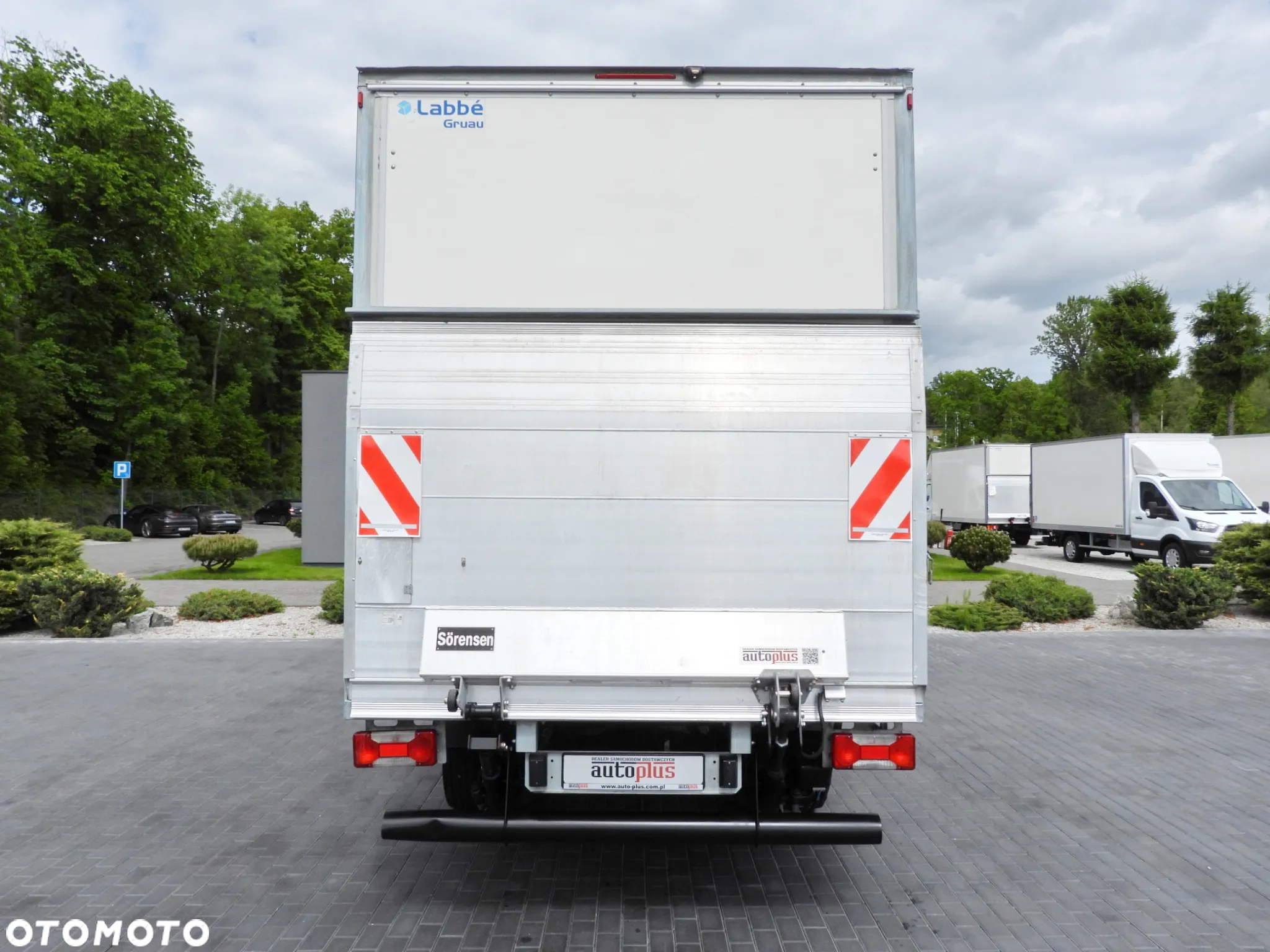 Iveco DAILY 35C16 KONTENER WINDA 8 PALET TEMPOMAT BLIŹNIACZE KOŁA KLIMATYZACJA 160KM [ 654837 ] - 12