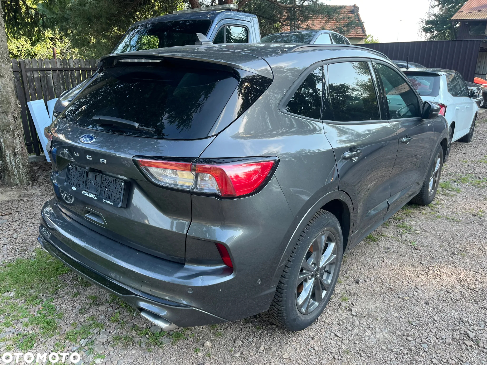 Ford Kuga 1.5 EcoBoost ST-LINE - 3