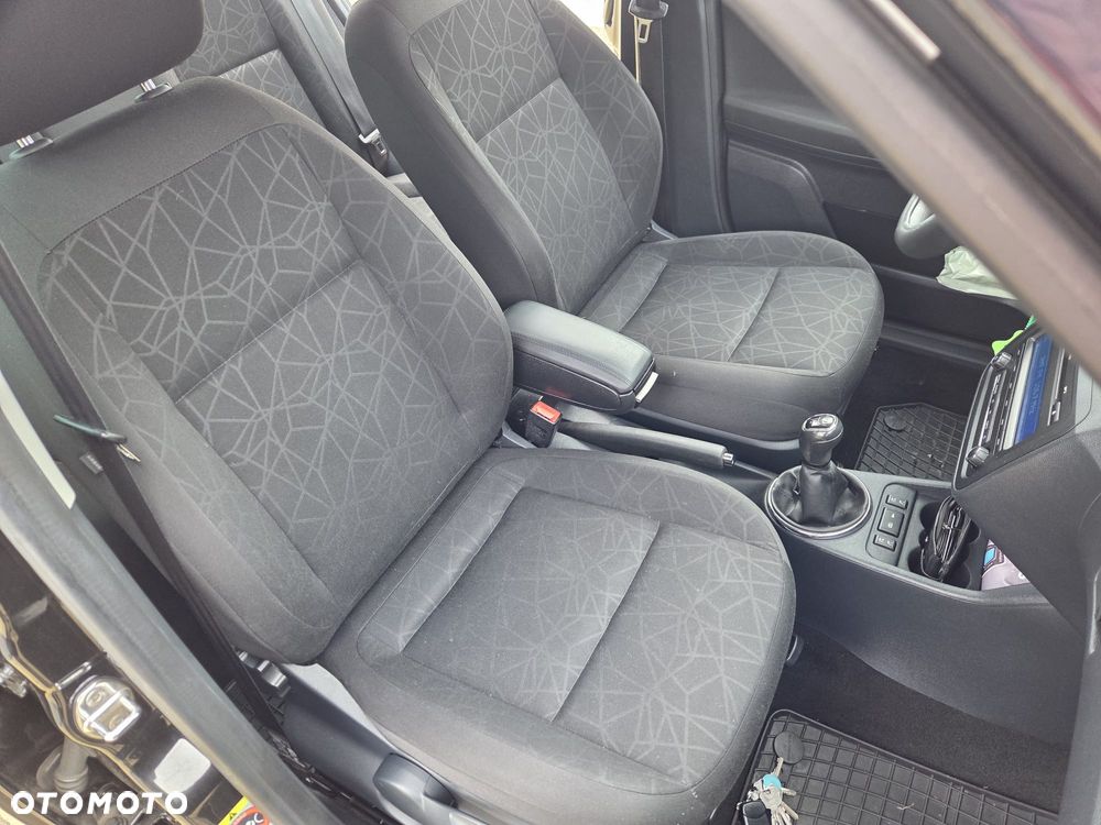 Skoda Fabia 1.2 TSI Family - 17