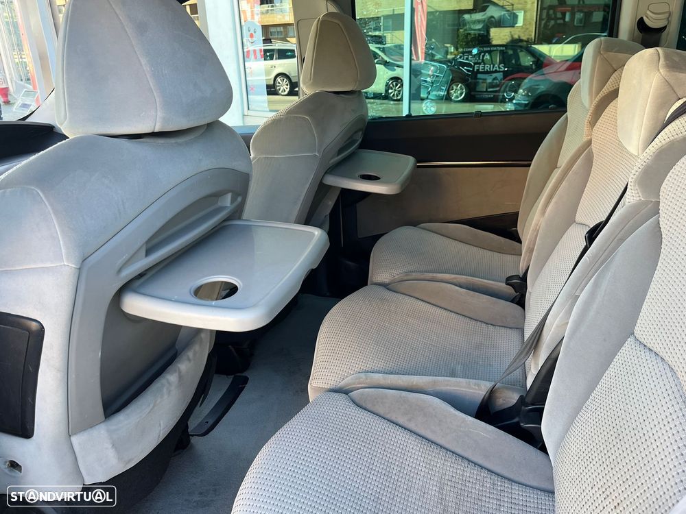 Peugeot 807 HDi 135 Family - 13