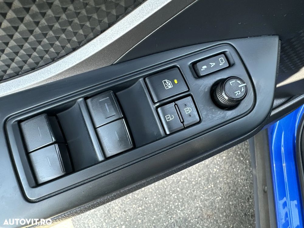 Toyota C-HR - 15