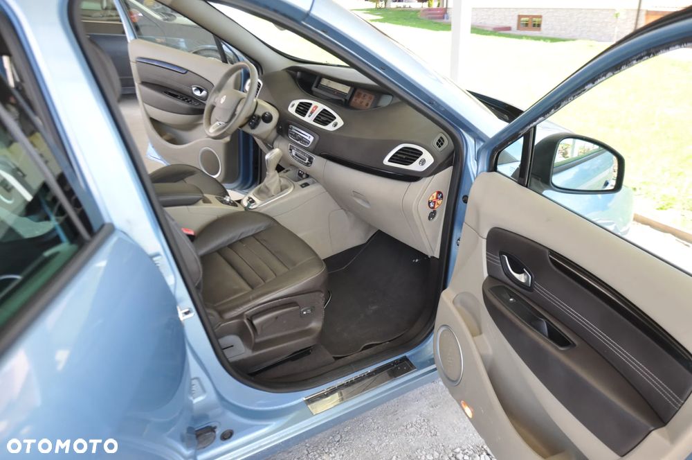 Renault Scenic 2.0 16V Expression - 17