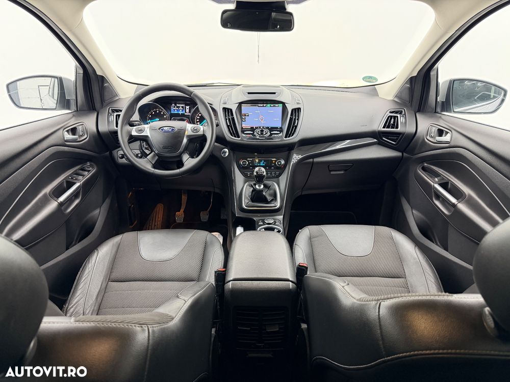 Ford Kuga 1.5 EcoBoost 2WD Trend - 6