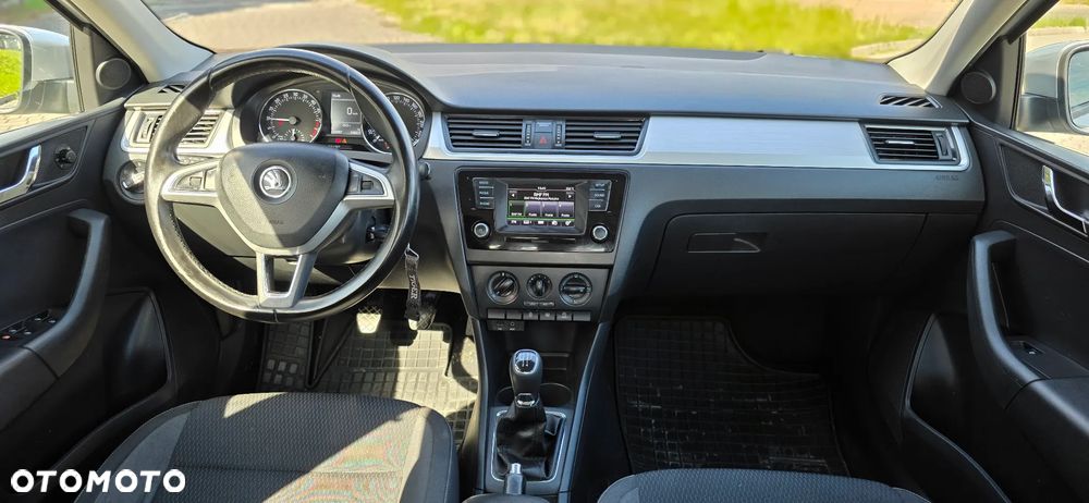 Skoda RAPID - 17