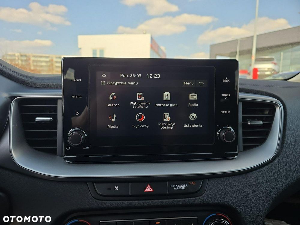 Kia Ceed 1.5 T-GDI M DCT - 25