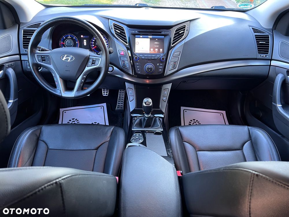 Hyundai i40 Kombi blue 1.7 CRDi Premium - 26