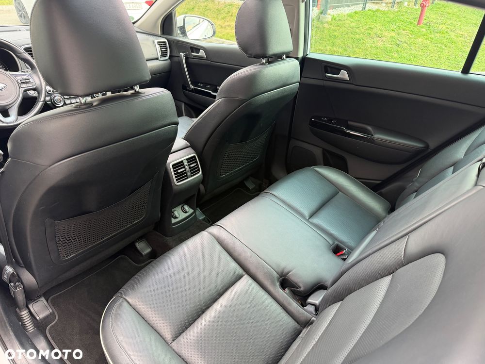 Kia Sportage 2,0 CRDI AWD Platinum - 15