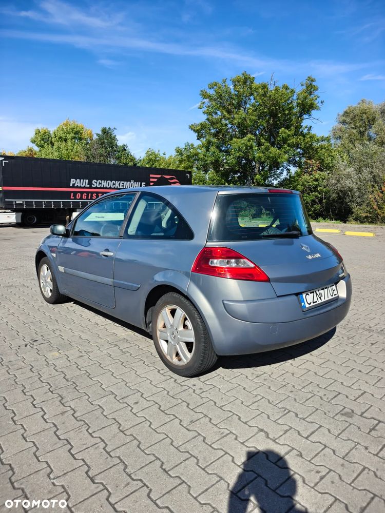 Renault Megane 1.5 dCi Privilege - 4