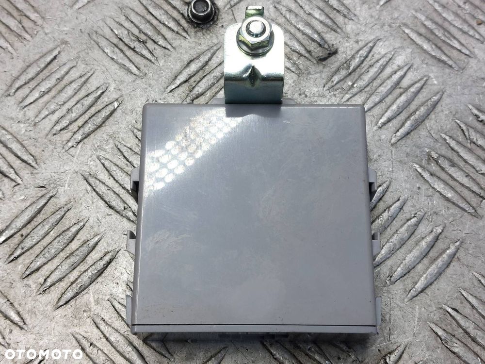 MODUŁ PARKOWANIA HONDA CIVIC VIII SEDAN 08V67-SNB-6M0-01 - 3